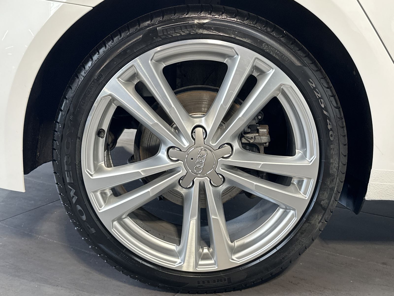 Audi A3 SpB 35 TDI S-Line - Samsaru's Car Outlet