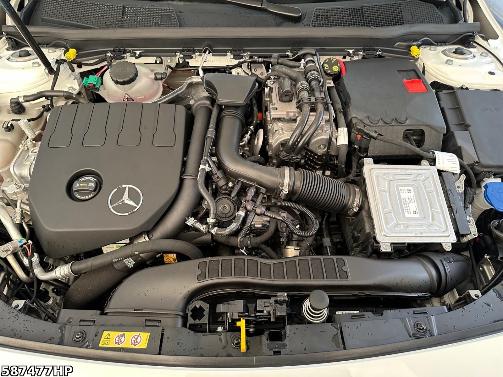 Mercedes-Benz A 250 e AMG - Samsaru's Car Outlet