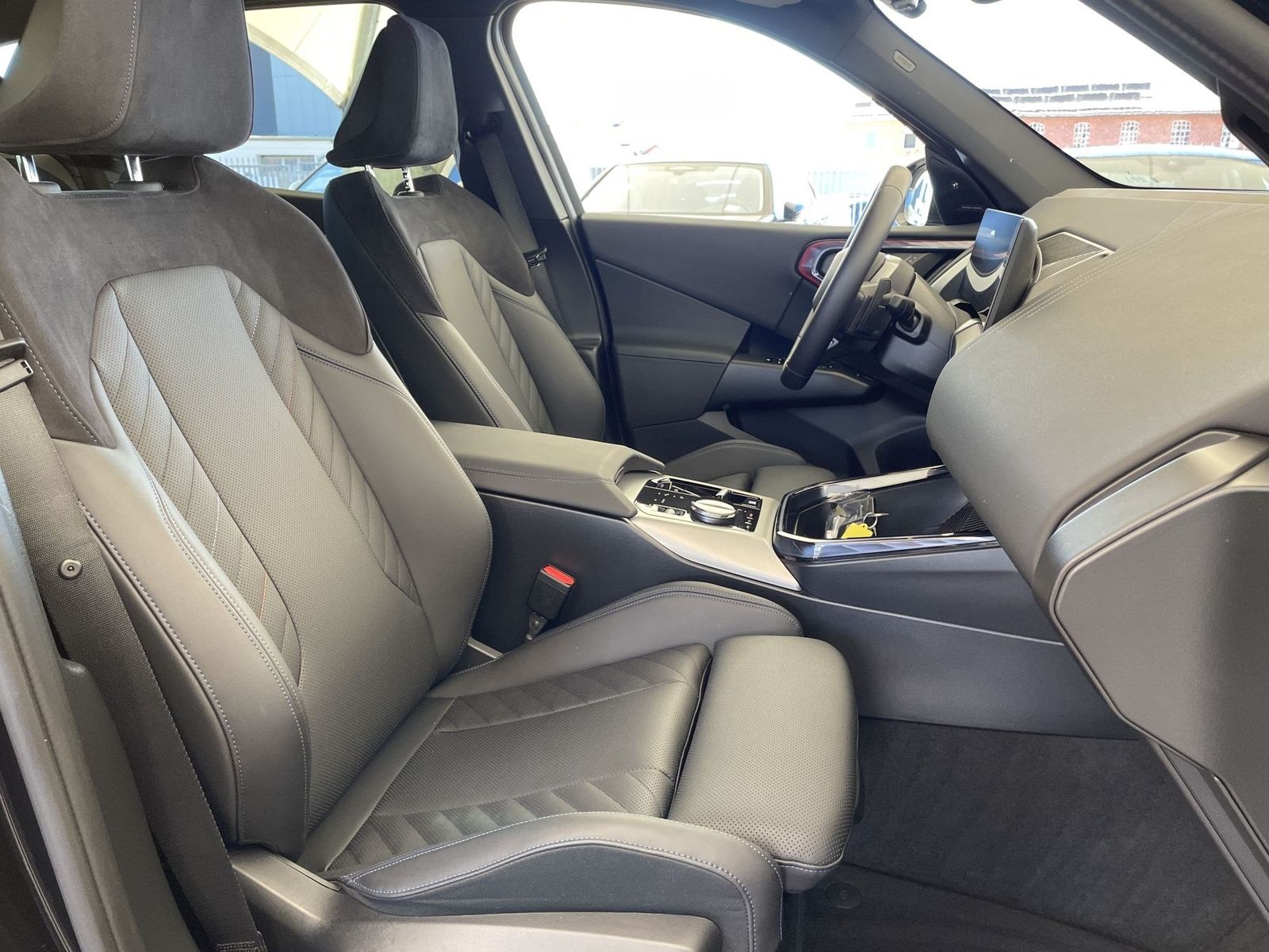 BMW X3 20d xDrive M Sport Paket Head Up AHKHK HiFi D