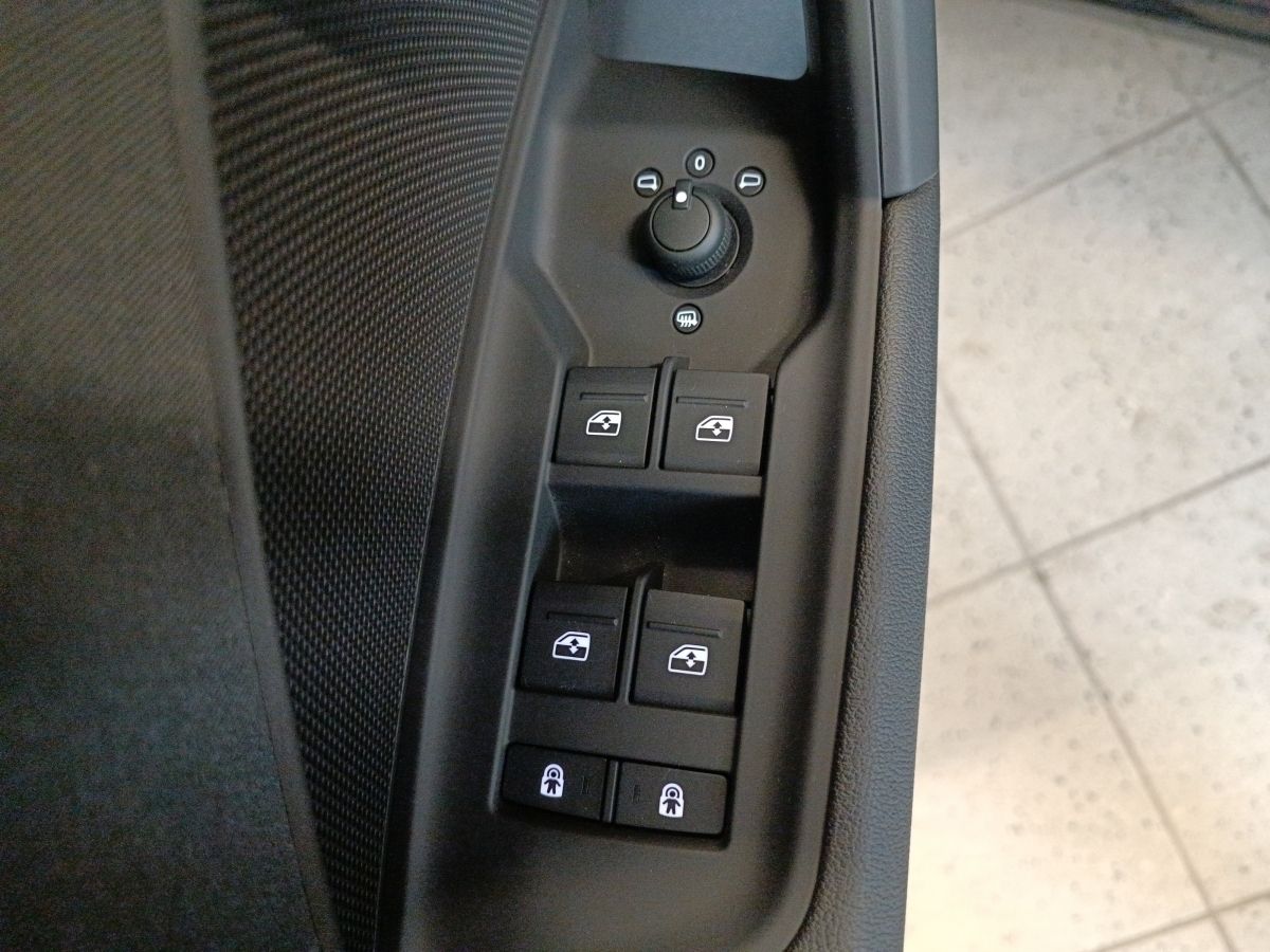 Audi A3 Limousine 35 TFSI Adv. S tronic - Samsaru's Car Outlet