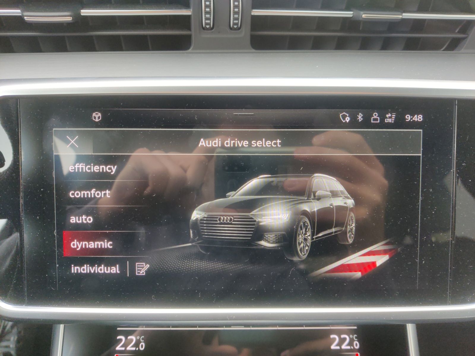 Audi A6 Avant 40 TDI quattro S Line - Samsaru's Car Outlet