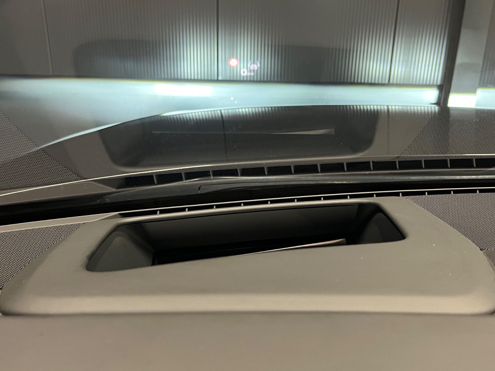 Audi A8 50 TDI L quattro - Samsaru's Car Outlet