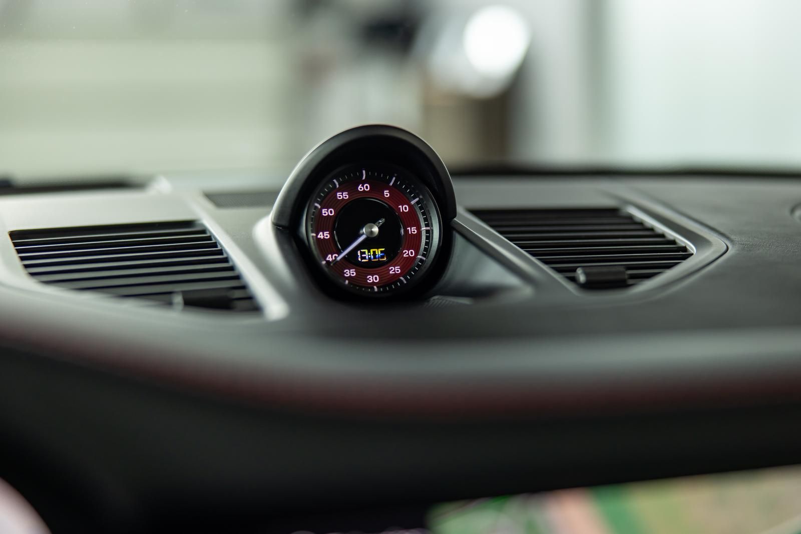 Porsche 911 Carrera 4 GTS Coupe PDLS+ BOSE PANO AERO-KIT