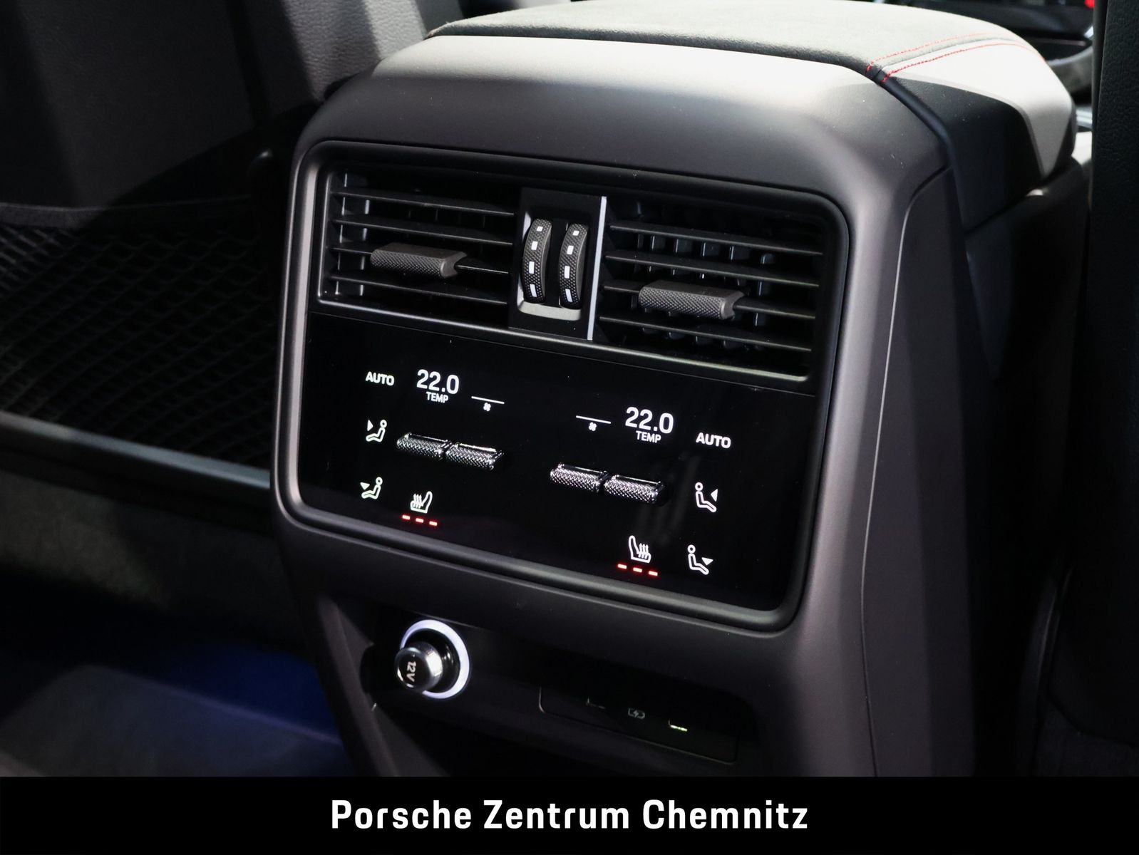 Porsche Cayenne GTS Head-Up;AHZV;Chrono;Standhzg.