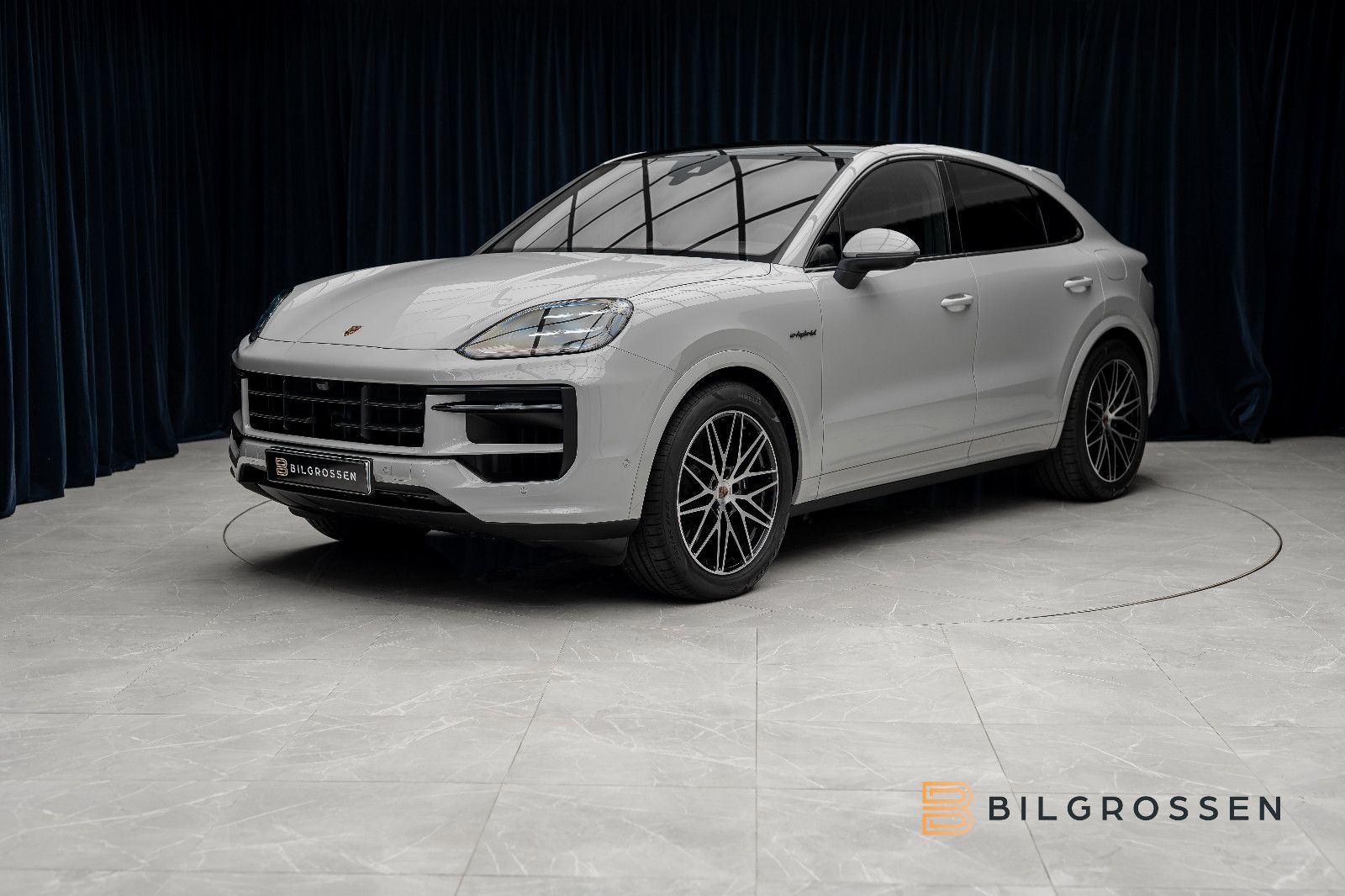 Porsche Cayenne Coupé E-Hybrid PASM BOSE SportExh P-Disp