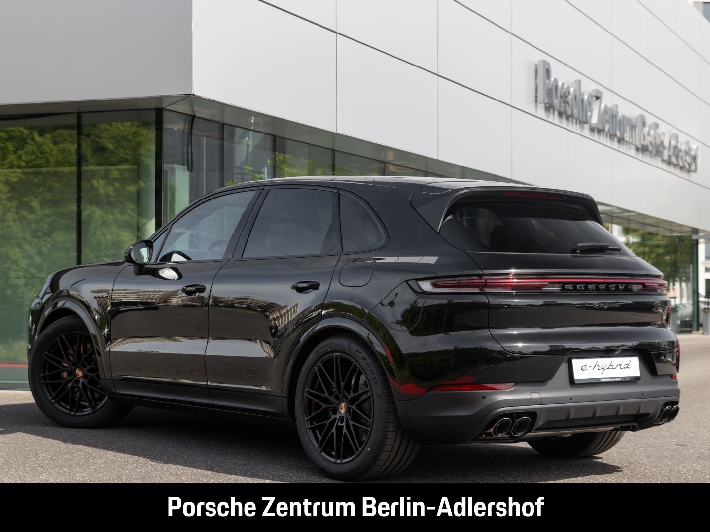 Porsche Cayenne E-Hybrid BOSE Sportabgasanlage Panorama