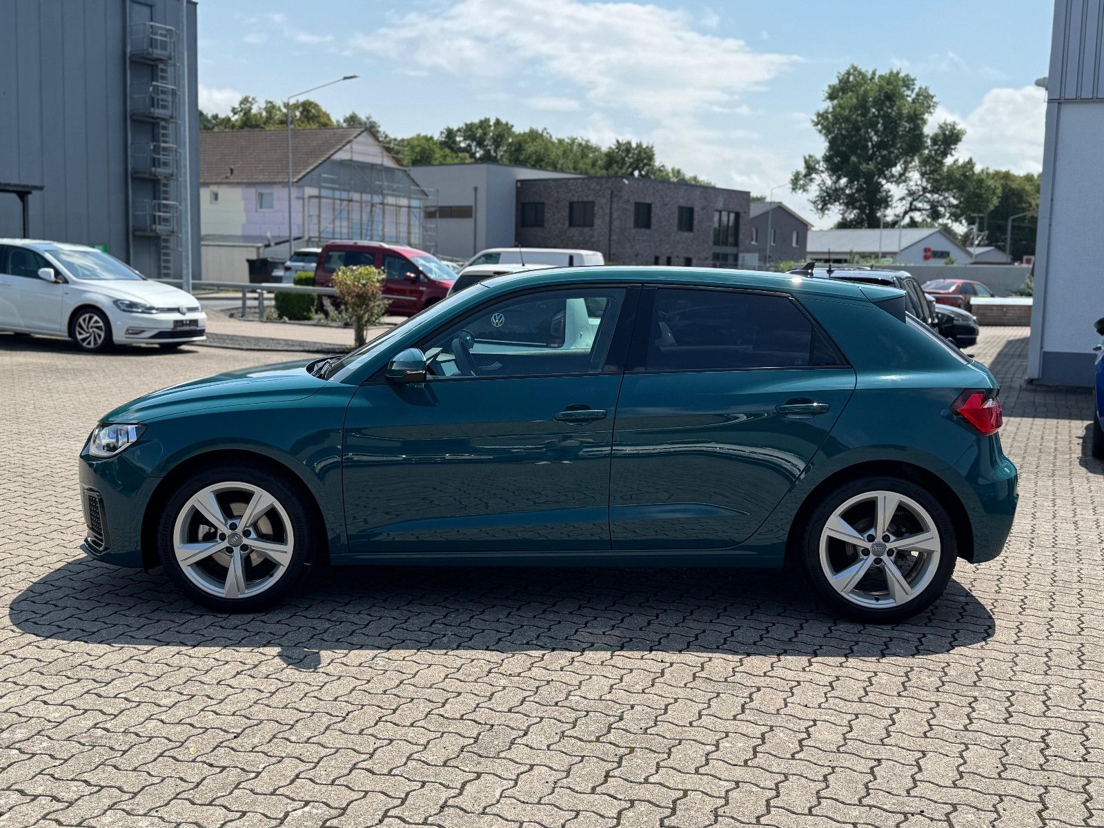 Audi A1 Sportback 35 TFSI advanced S-tronic - Samsaru's Car Outlet