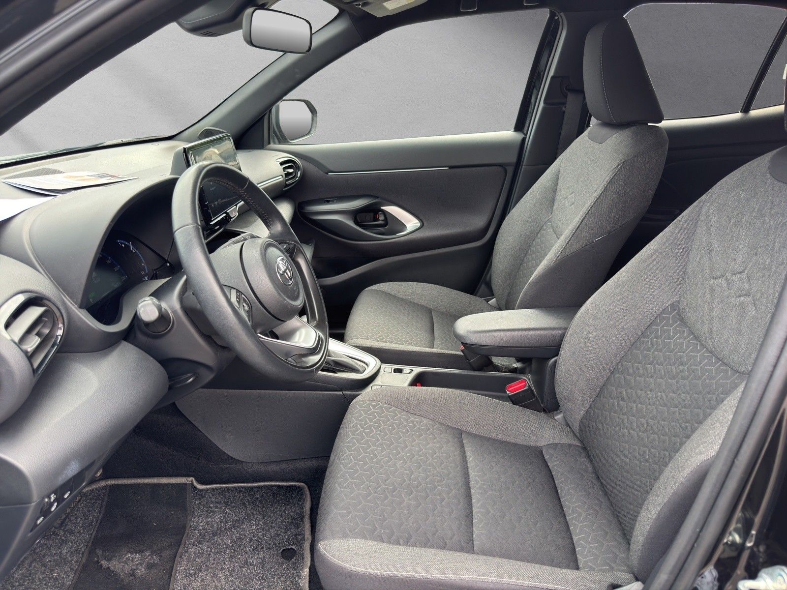 Toyota Yaris Cross Team D 1.5 Hybrid Toterw.