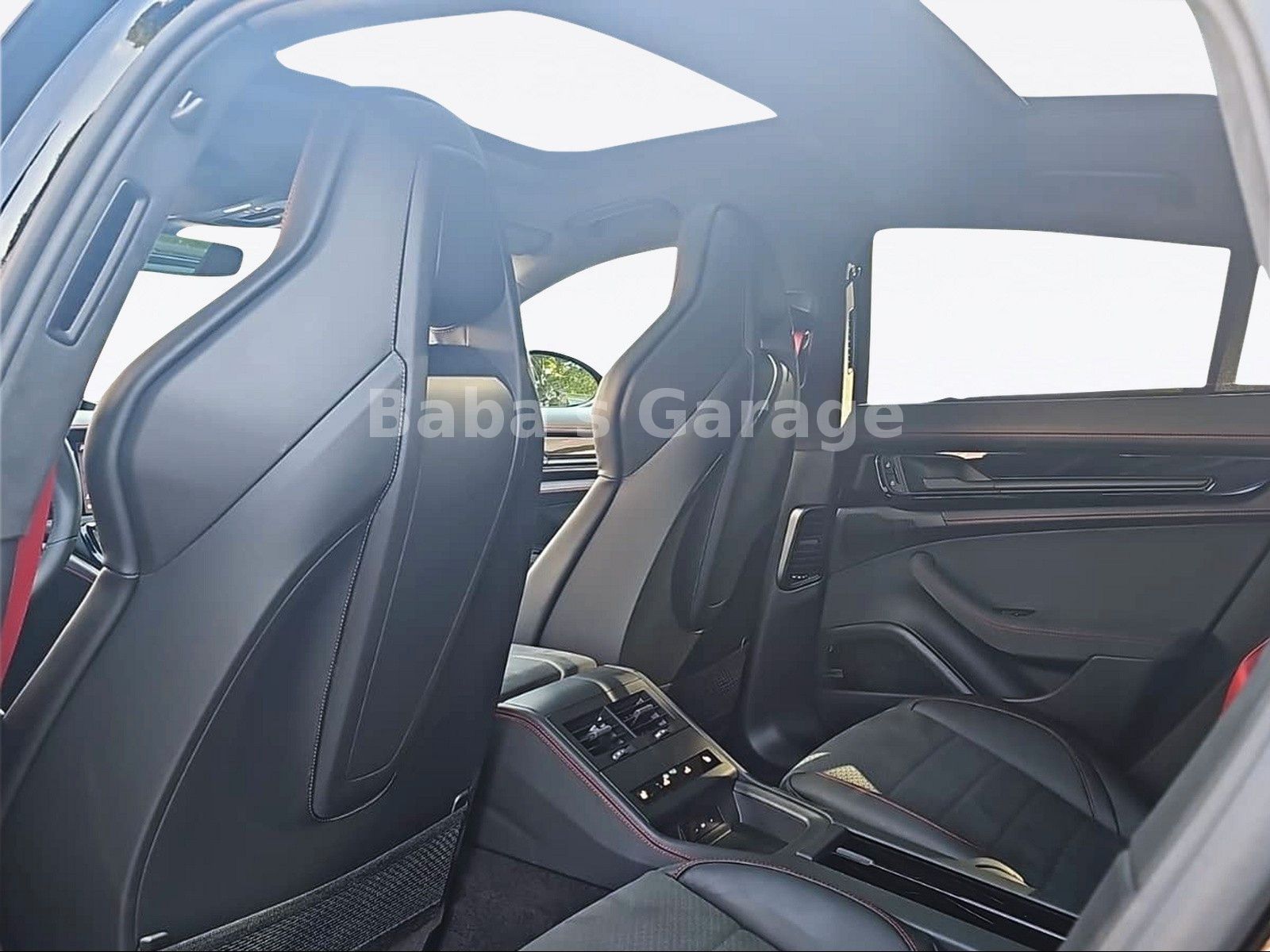 Porsche Panamera GTS Carbon Pano Sport-Design
