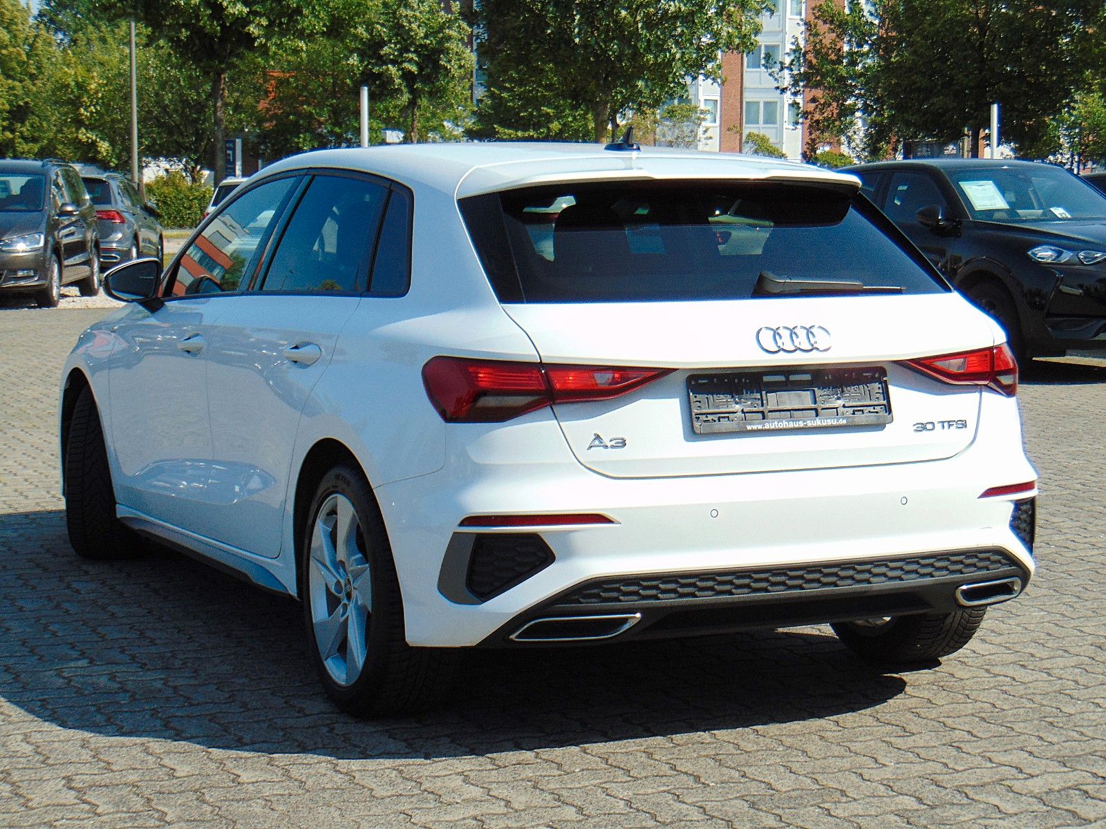 Audi A3 Sportback 30 TFSI S line - Navi - Virtual -