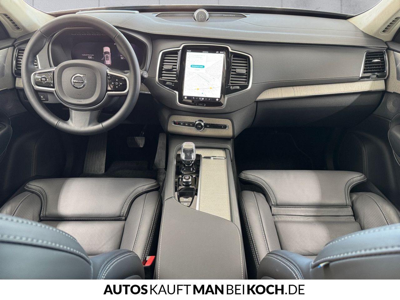 Volvo XC90 T8 Plug-In AWD Ultimate - Samsaru's Car Outlet