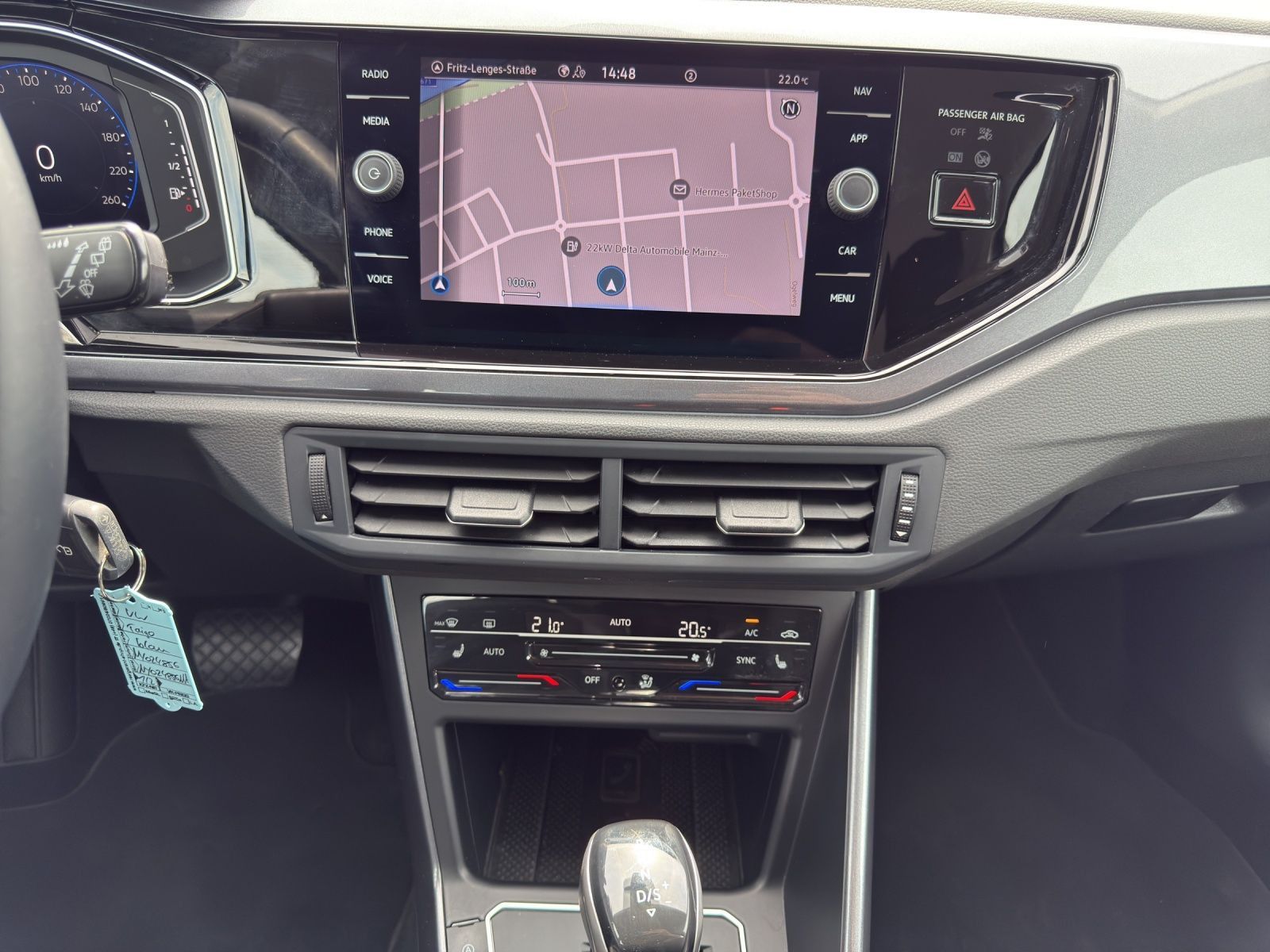 Volkswagen Taigo 1.5 TSI Style DSG - Samsaru's Car Outlet