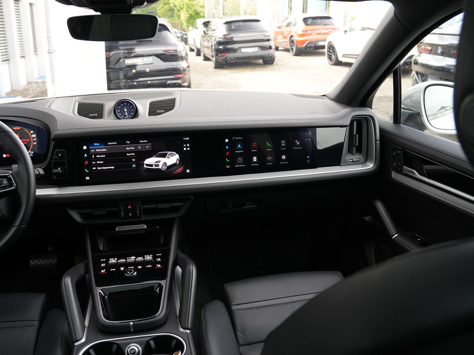 Porsche E-Hybrid Coupé SPORTDESIGNPAKET-ACC-MASSAGE-VOLL
