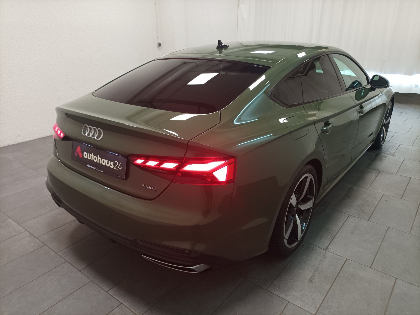 Audi A5 40 Sportback quattro  S line|Magnetic R.|Navi