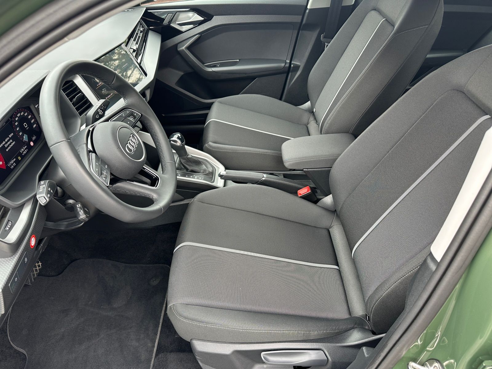 Audi A1 Sportback 25 TFSI advanced MMI/Interface/EPH/