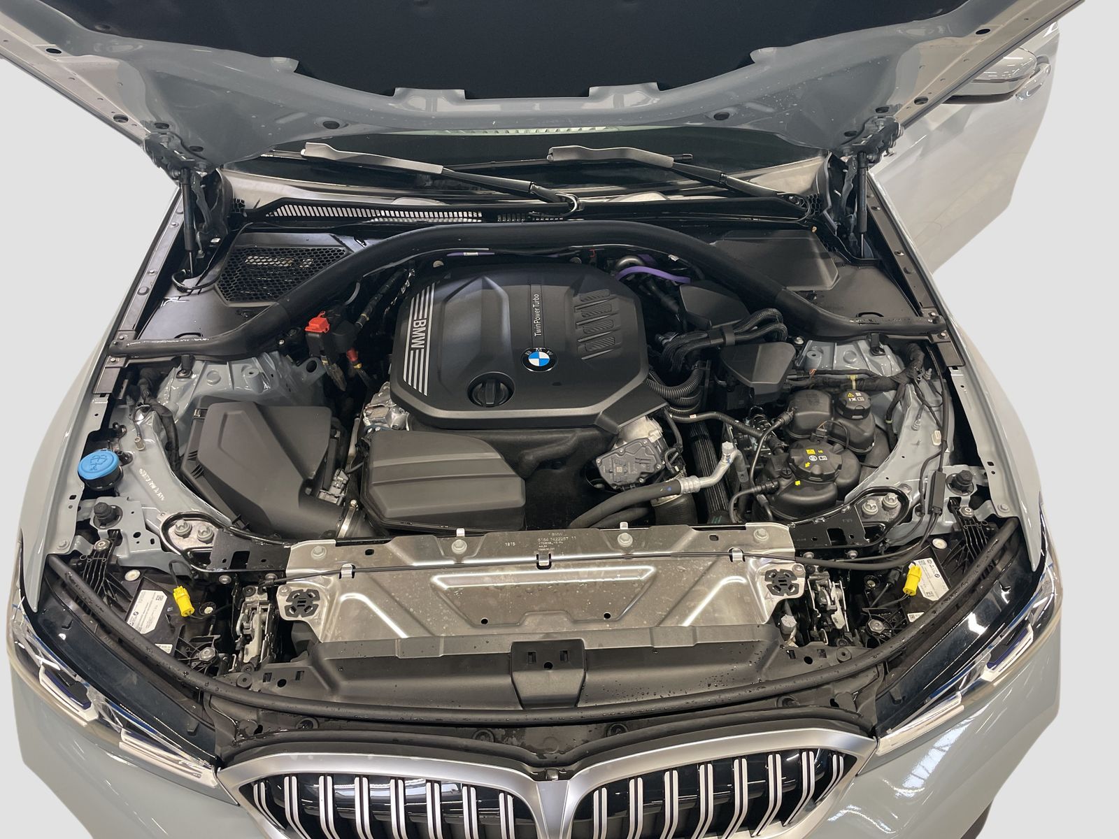 BMW 320d Touring M Sport AHK LiveCockpitProf Kamera
