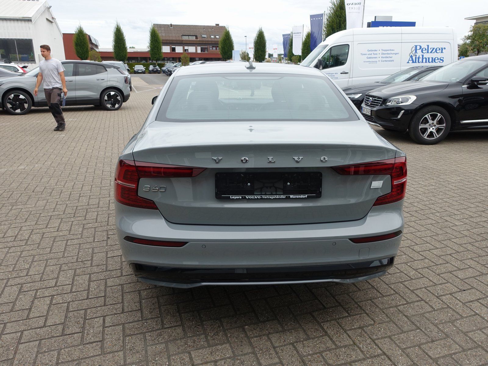 Volvo S60 Recharge Ultimate T8 AWD/HeadUP/B&W/Kamera