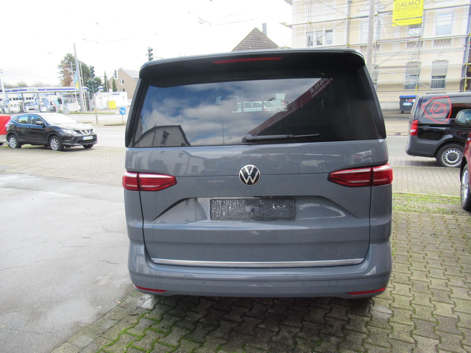 Volkswagen T7 Multivan Style DSG - Samsaru's Car Outlet