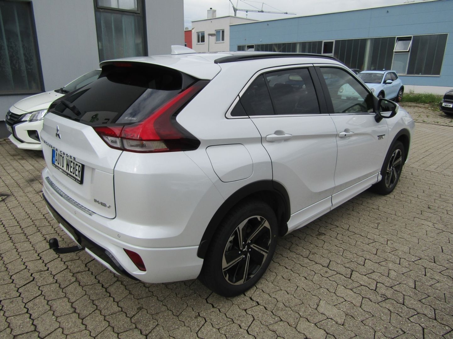 Mitsubishi Eclipse Cross PHEV Top 2.4 MIVEC 4WD NAVI AHK LE