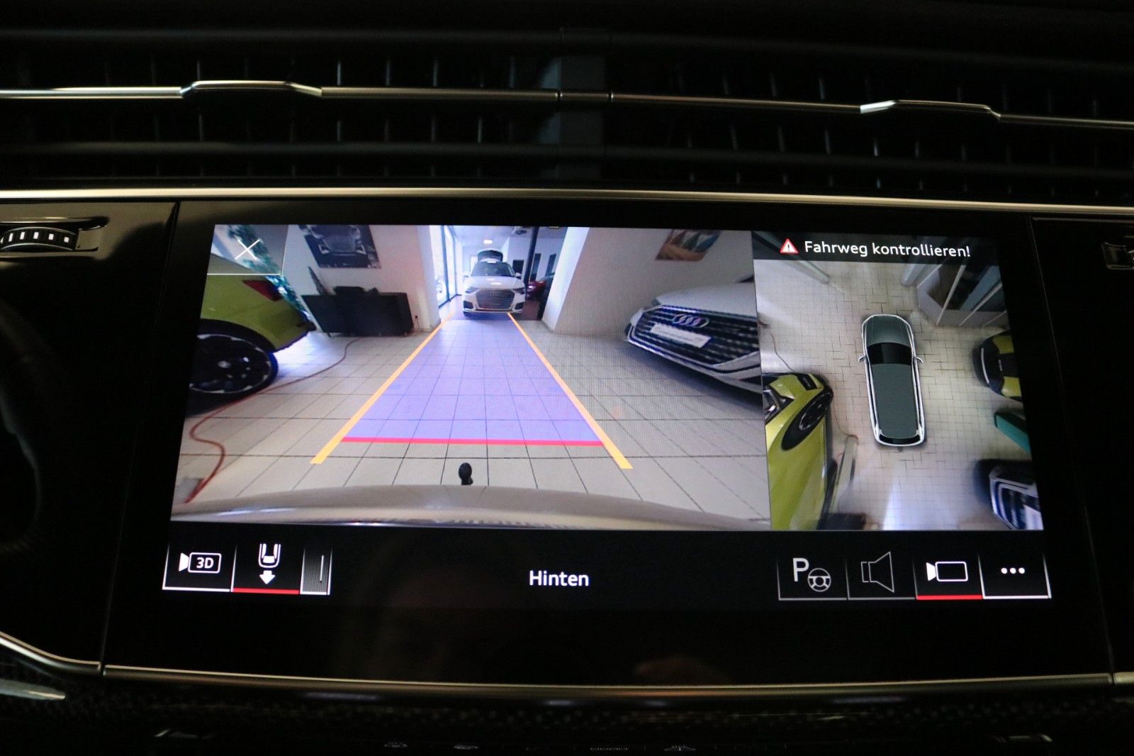 Audi Q7 S-Line competition plus Luft HUD Laser 7-Sitz