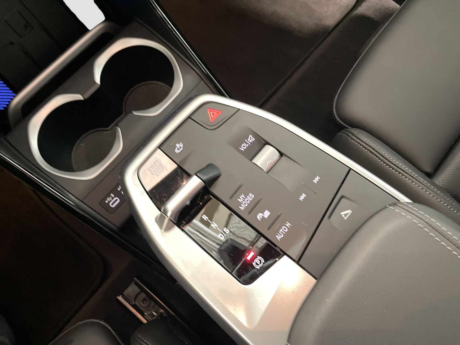 BMW X1 xDrive23i M Sport - Samsaru's Car Outlet