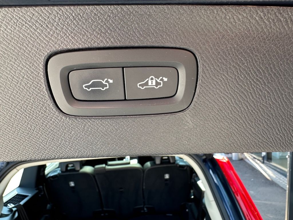 Volvo XC90 Plus Bright AWD B5 Diesel EU6d 7-Sitzer AD