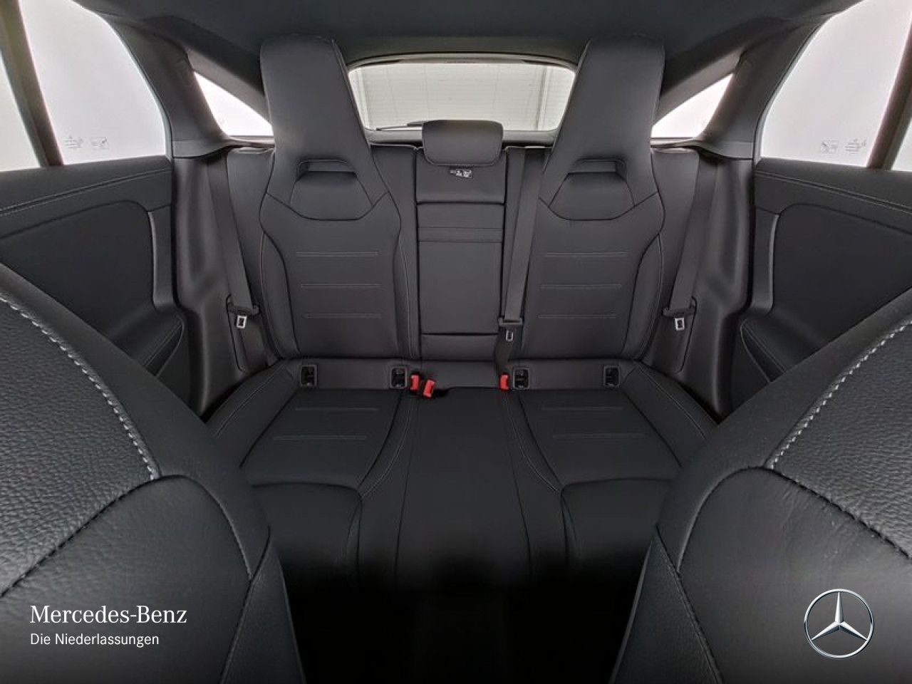 Mercedes-Benz CLA 250 4M AMG - Samsaru's Car Outlet