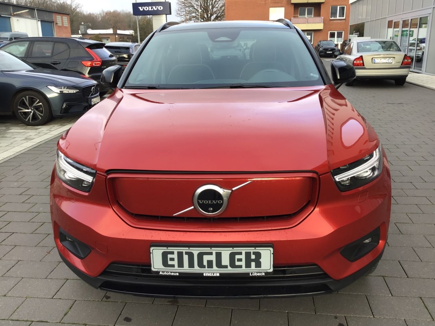 Volvo XC40 Pro Recharge AWD Cam AHK PanoDach