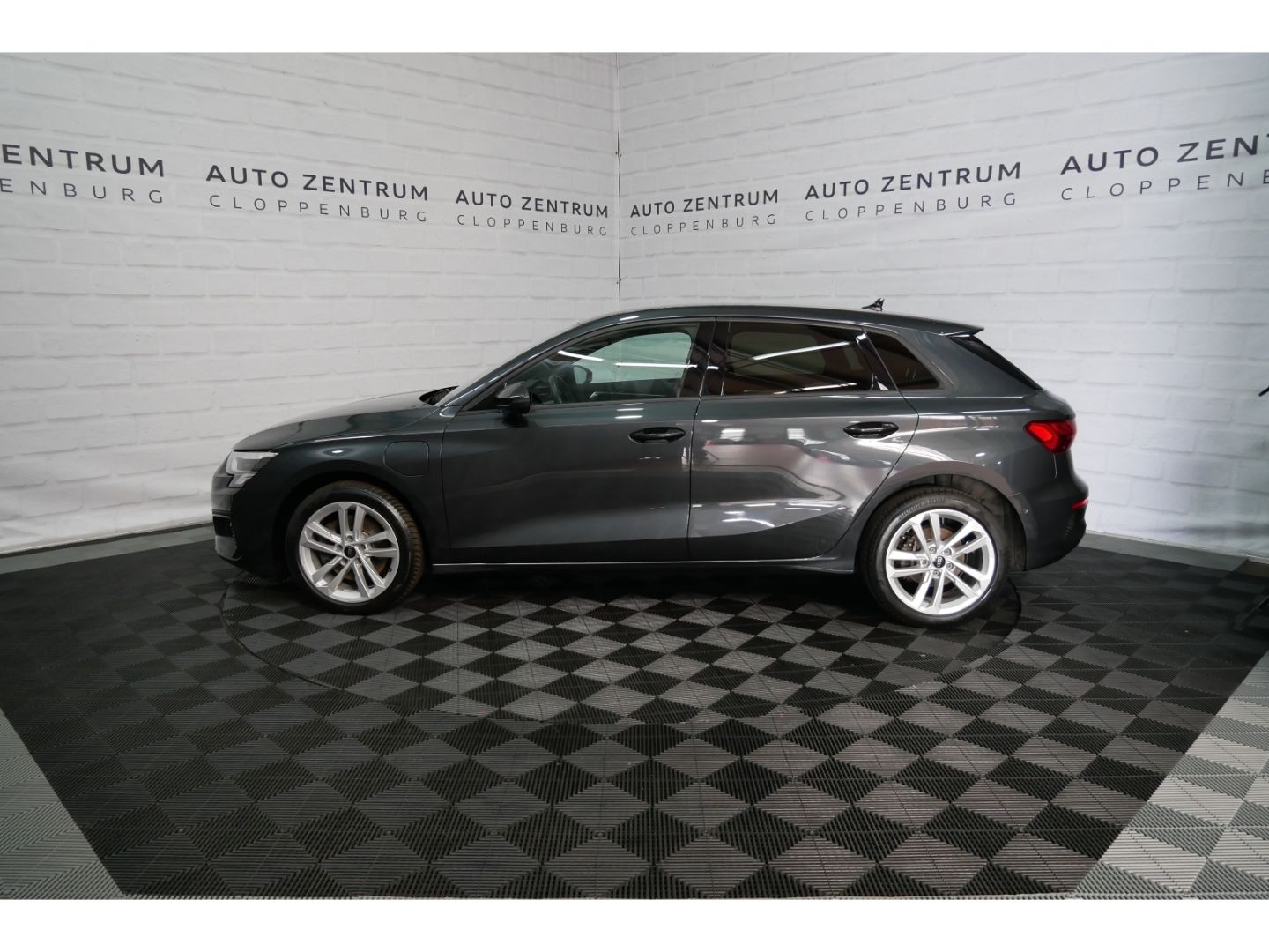 Audi A3 SB 40 TFSI e S Line+LED+Navi+Virtual+Cam+ACC