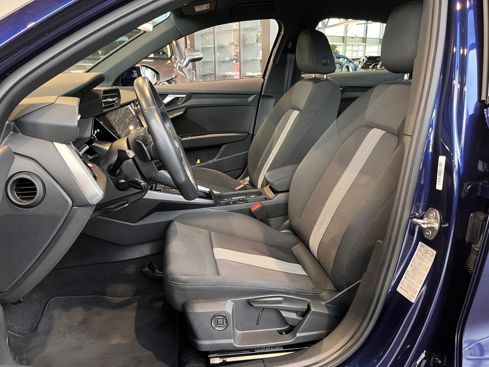 Audi A3 Limousine 35 TDI advanced ACC LED NAVI ALU