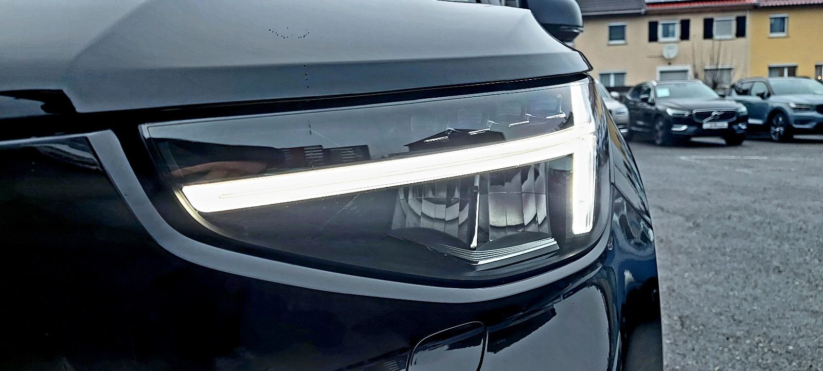 Volvo XC40 Twin Ultimate Recharge Pure Electric AWD