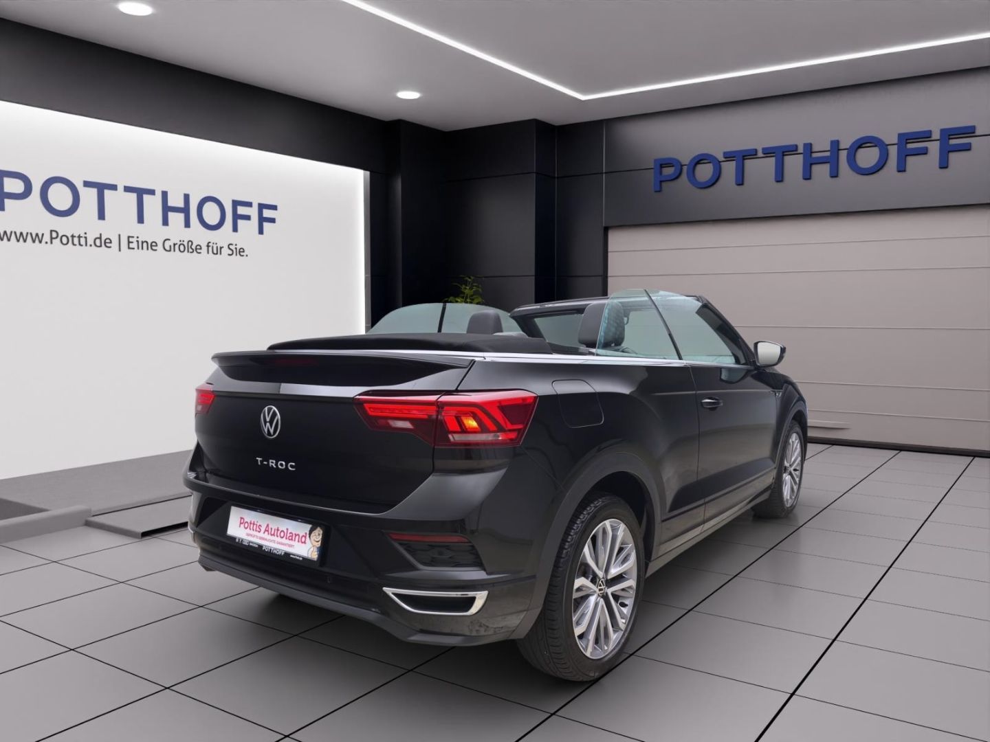 Volkswagen T-Roc 1.5 TSI R-LINE - Samsaru's Car Outlet