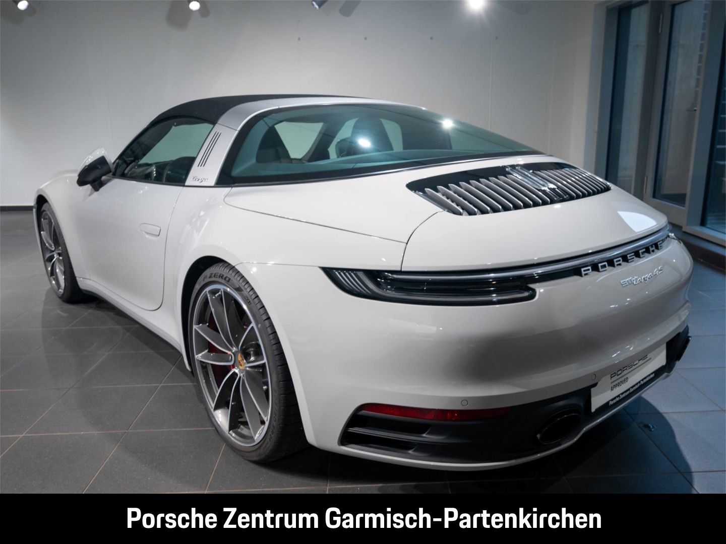 Porsche 992 911 Targa 4S 360 Grad Kamera Lenkradheizung