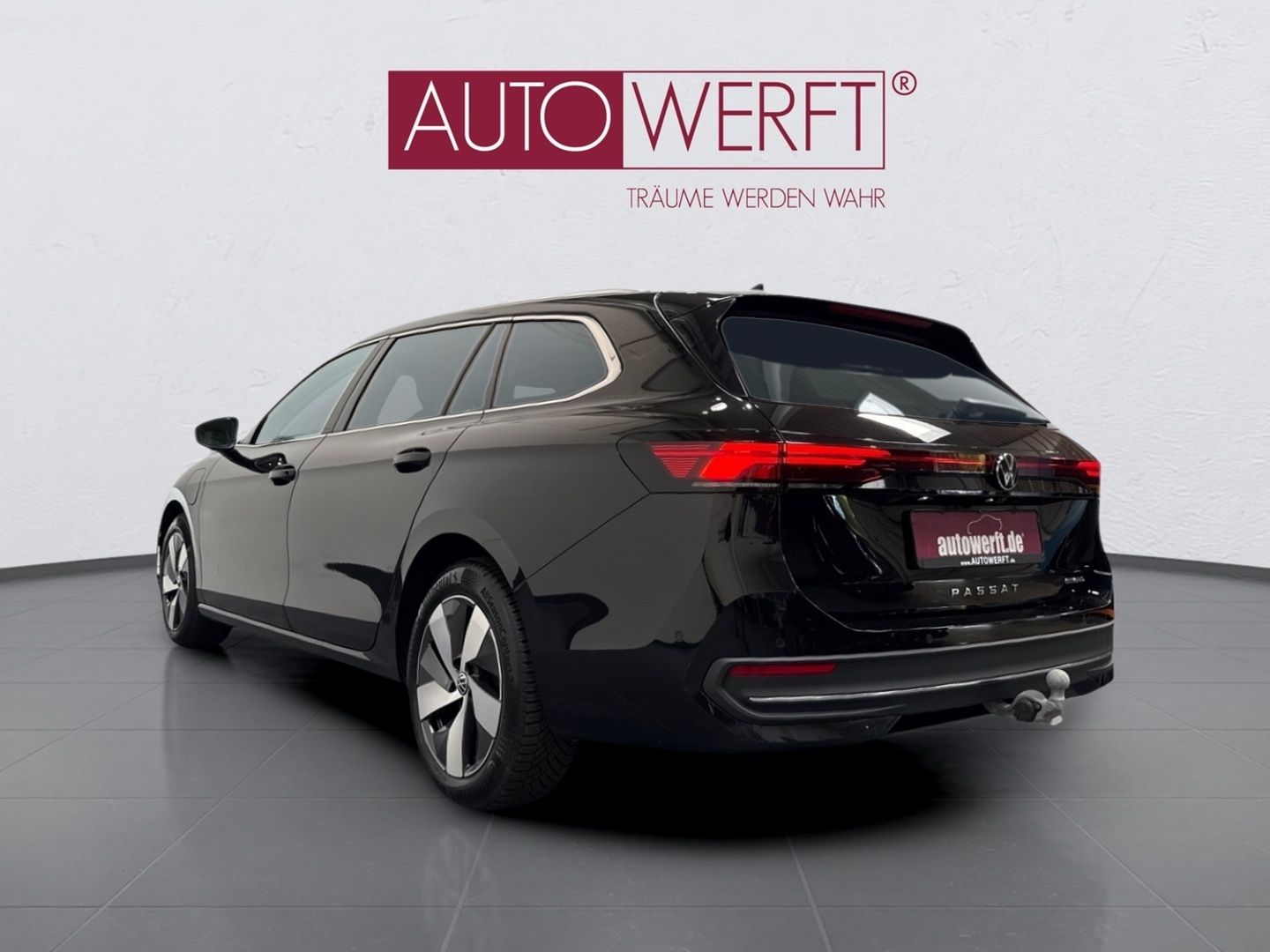 Volkswagen Passat Variant 1.5 eTSI eHybrid DSG BUSINESS HEA