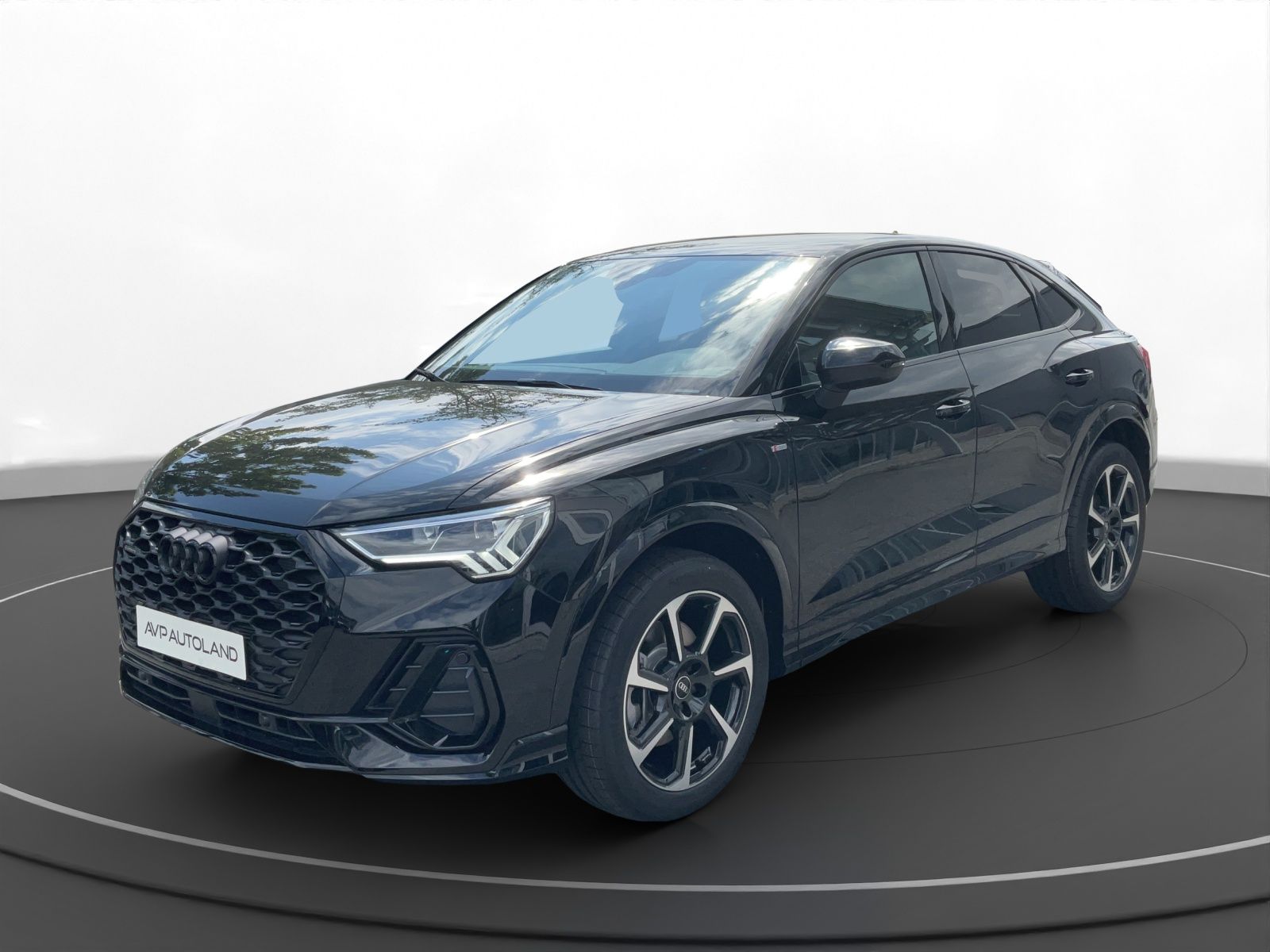 Audi Q3 Sportback 40 TDI quattro S line - Samsaru's Car Outlet