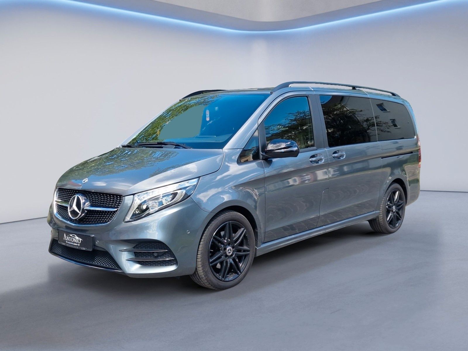 Mercedes-Benz V250d AMG-LINE - Samsaru's Car Outlet