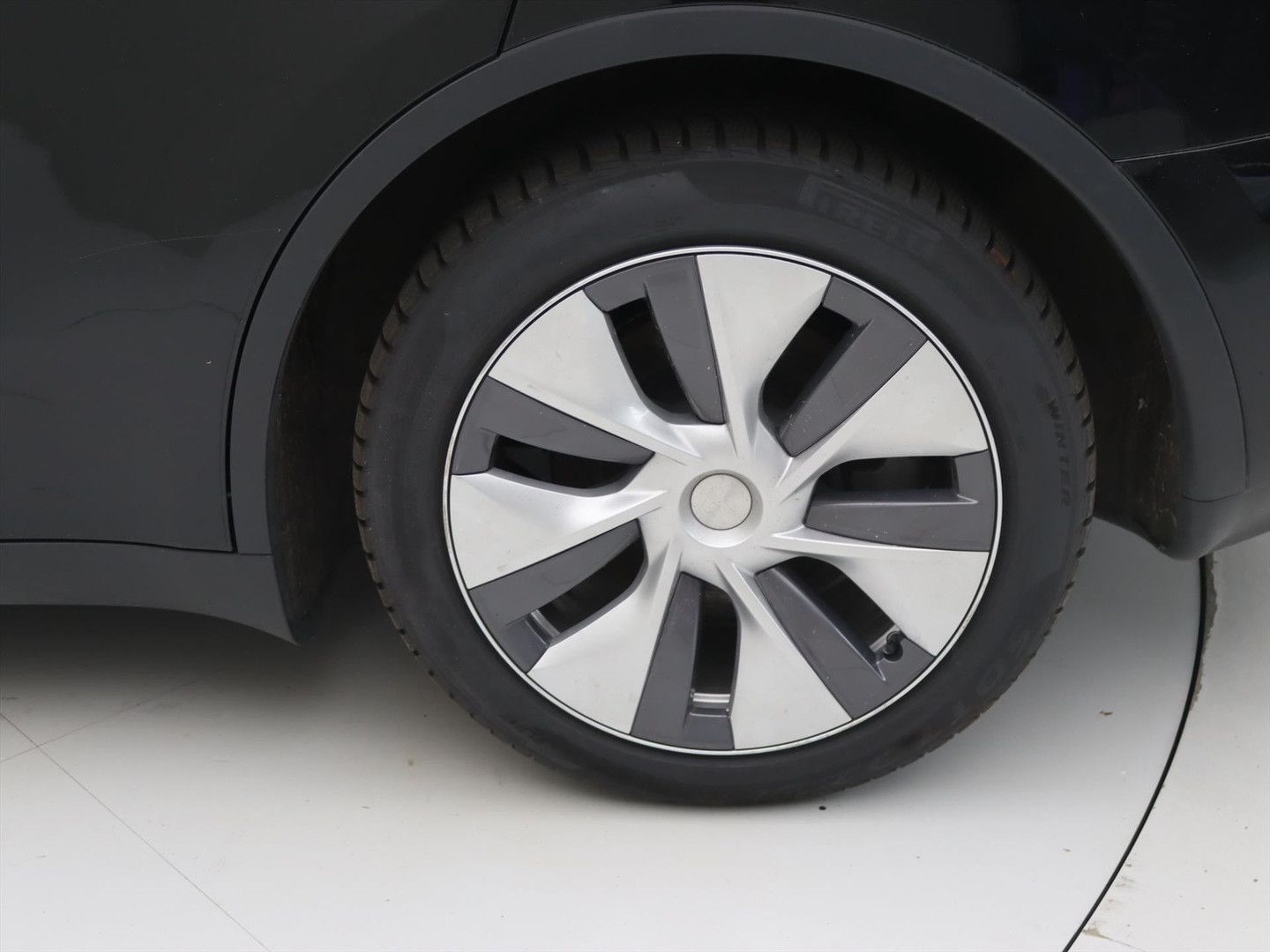 Tesla Model Y Long Range AWD 351pk [ AMD RYZEN+AUTOPIL