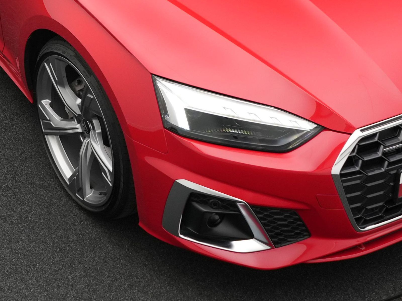 Audi A5 Cabriolet 2x S line 40 TDI qu.*ACC*AHK*8-fach