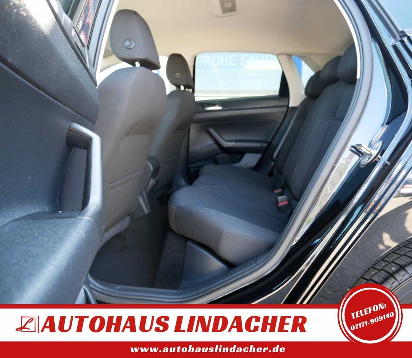 Volkswagen Polo VI DSG Comfortline - Samsaru's Car Outlet