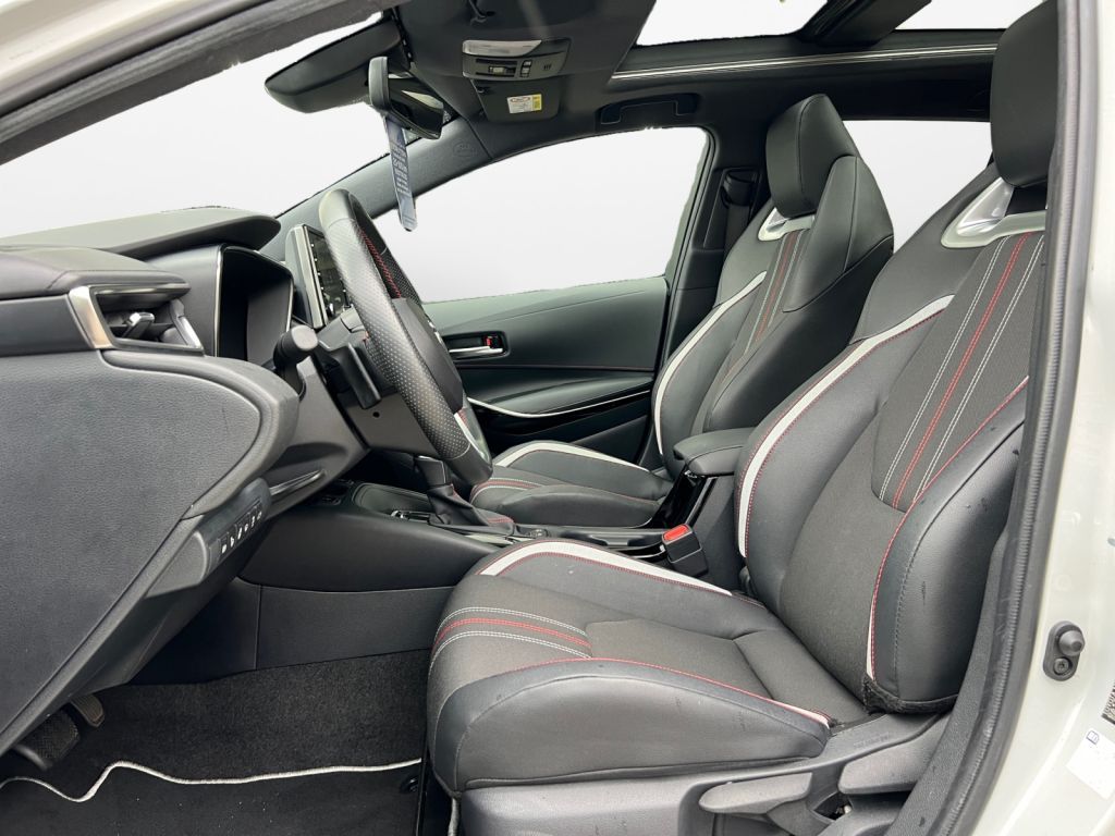 Toyota Corolla 2.0 Hybrid TS GR Sport - Samsaru's Car Outlet