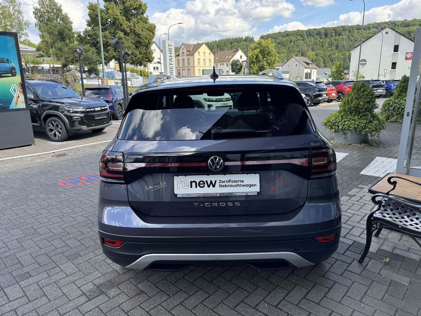 Volkswagen T-Cross Style - Samsaru's Car Outlet