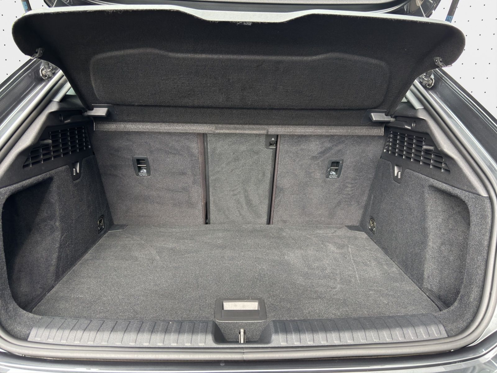 Audi A3 Sportback 35 TFSI S tronic S LINE *PANO*AHK*