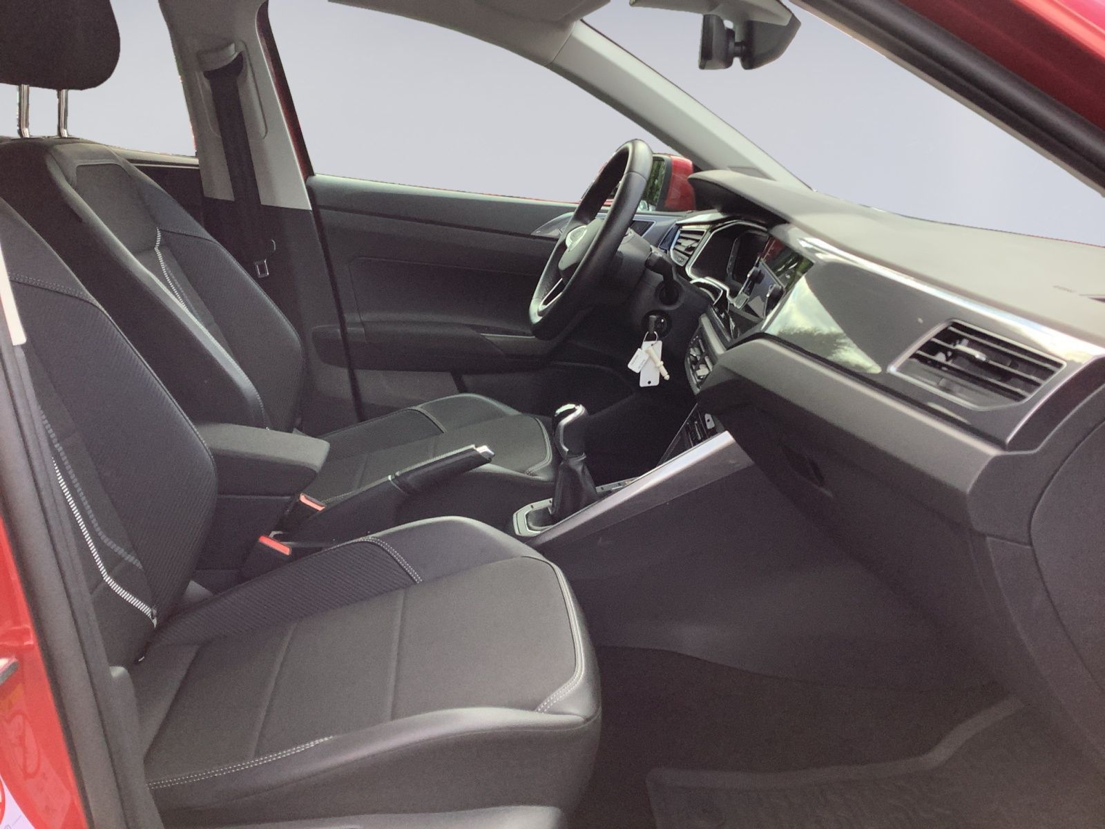 Volkswagen Taigo 1.0 TSI STYLE - Samsaru's Car Outlet