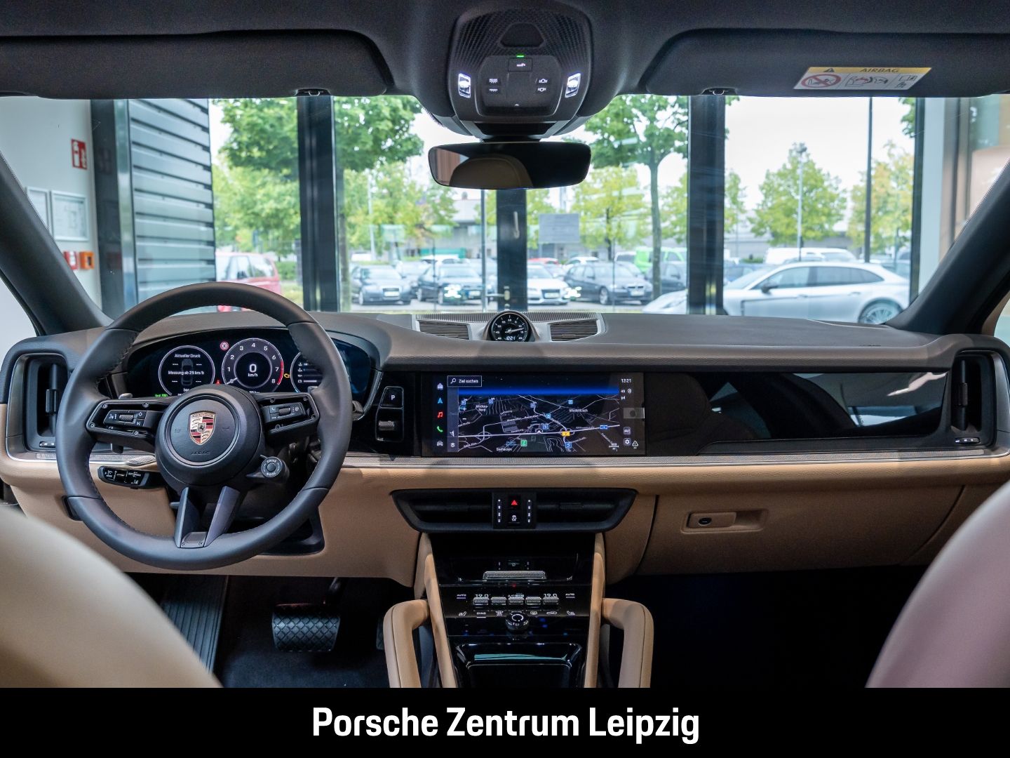 Porsche Cayenne Coupe FnW Racinggrün Luft 22Zoll SportDe