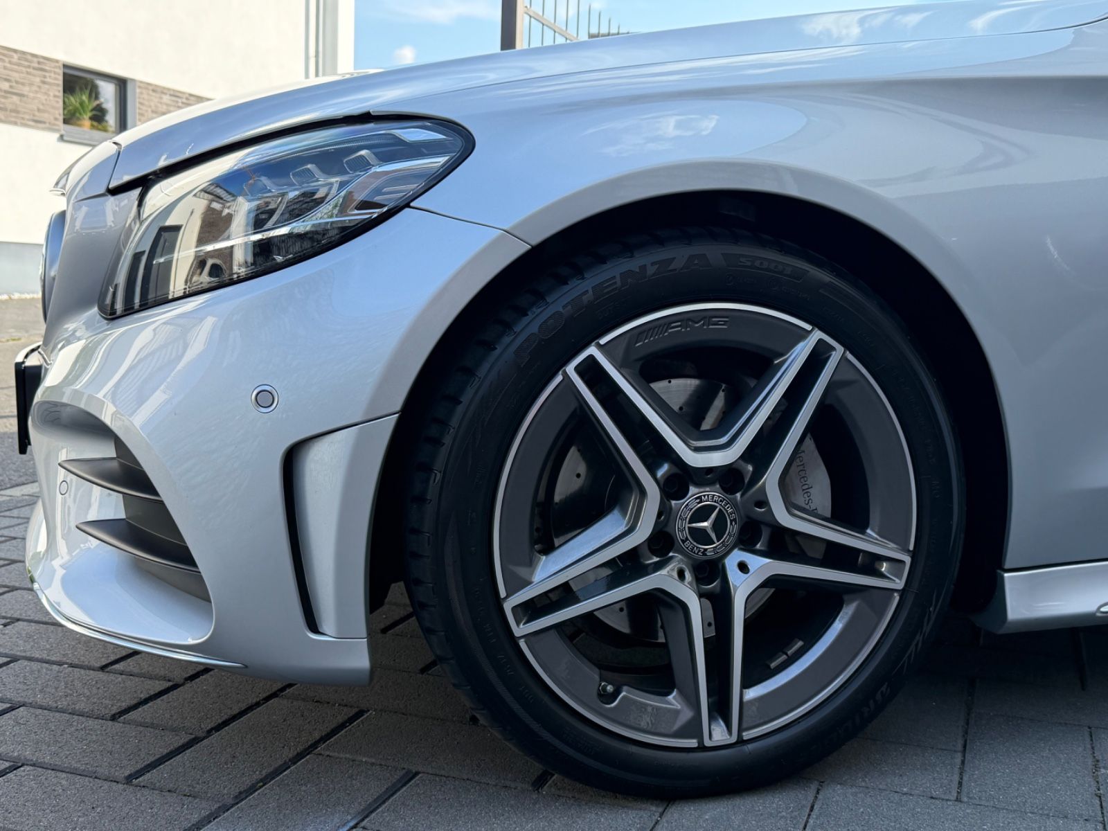 Mercedes-Benz C 200 Cabrio AMG Line - Samsaru's Car Outlet