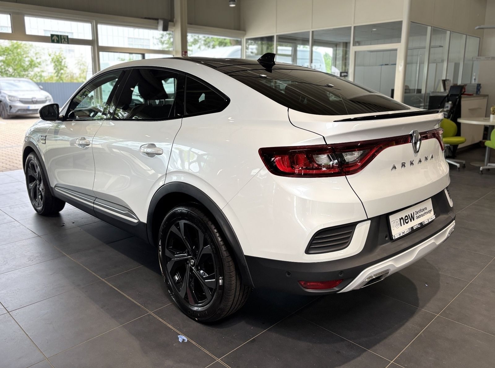 Renault Arkana R.S. LINE TCe 160PS - Samsaru's Car Outlet