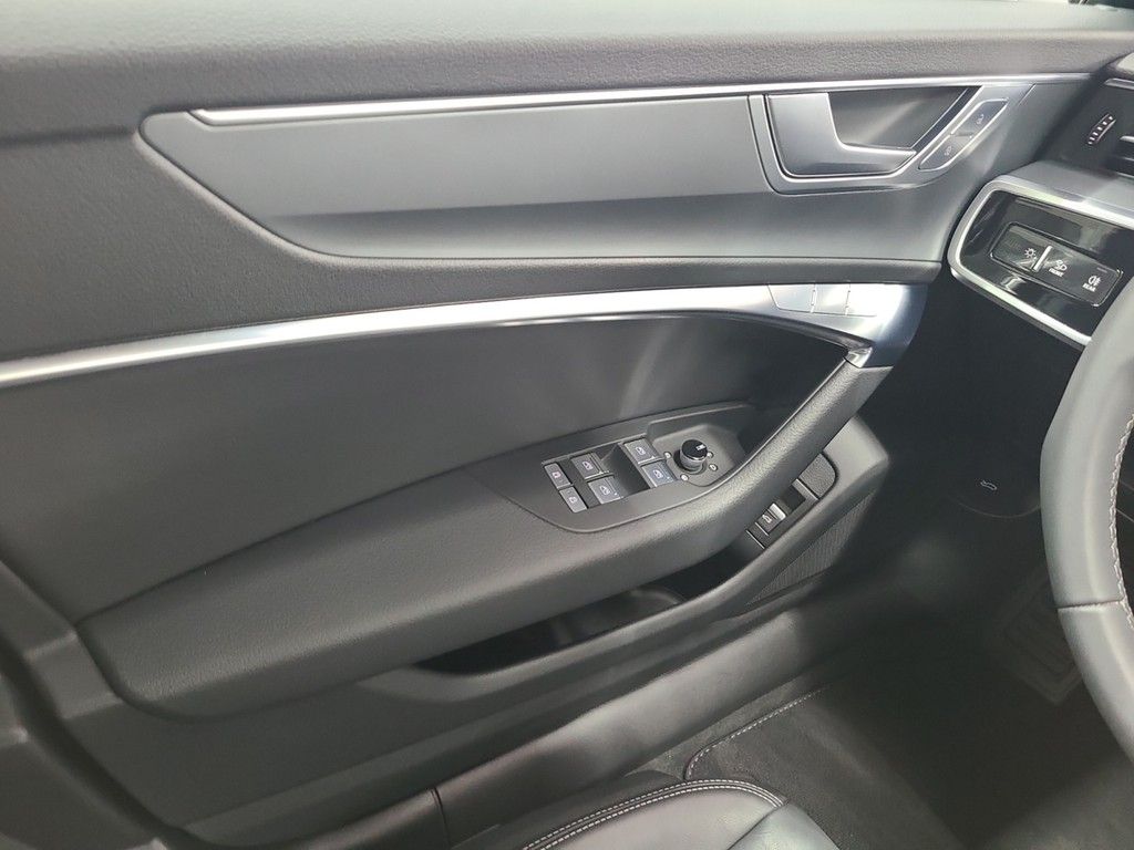 Audi A6 Avant 40 TDI quattro advanced - Samsaru's Car Outlet