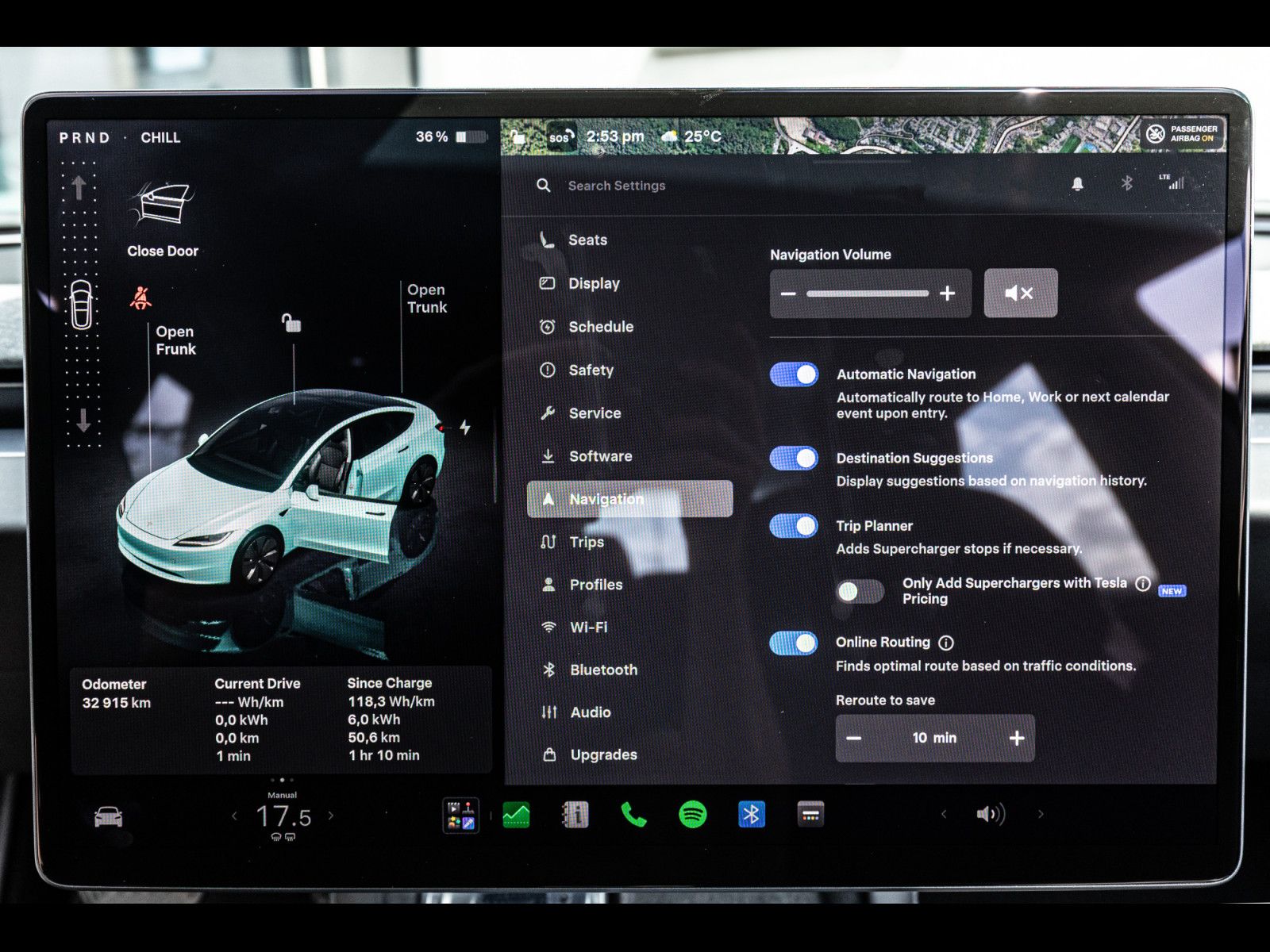 Tesla Model 3 HIGHLAND PREMIUM RWD°AUTOPILOT°PANO°18°