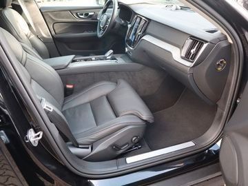 Volvo V60 Cross Country B5 Ultimate AWD AHK B&W 360°SH