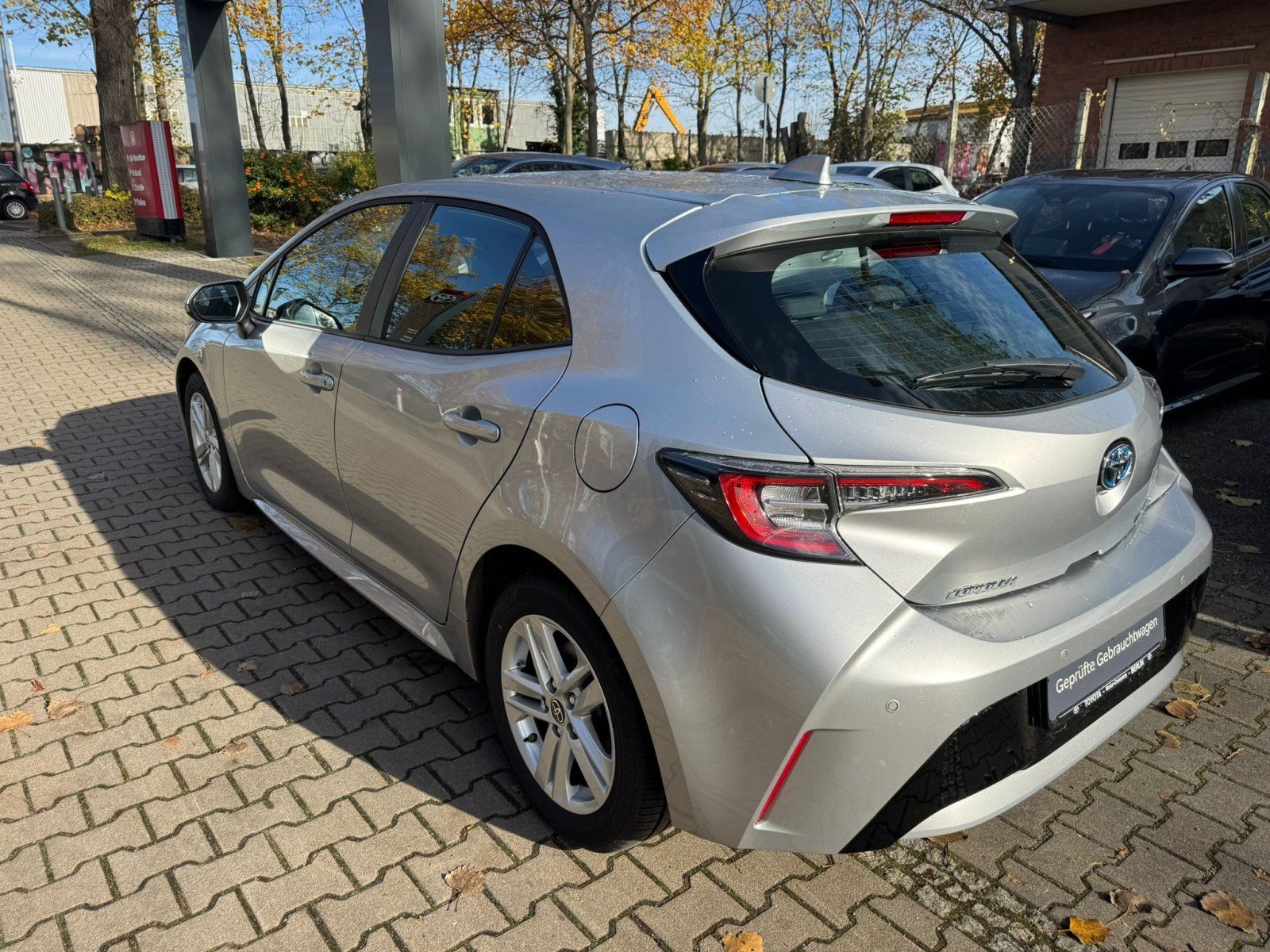 Toyota Corolla 1.8l Hybrid  Business Edition *1.HAND*WK